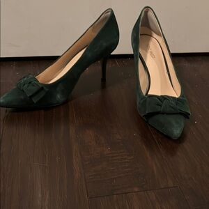 Nine West Green Stiletto Heels with Bow Detail